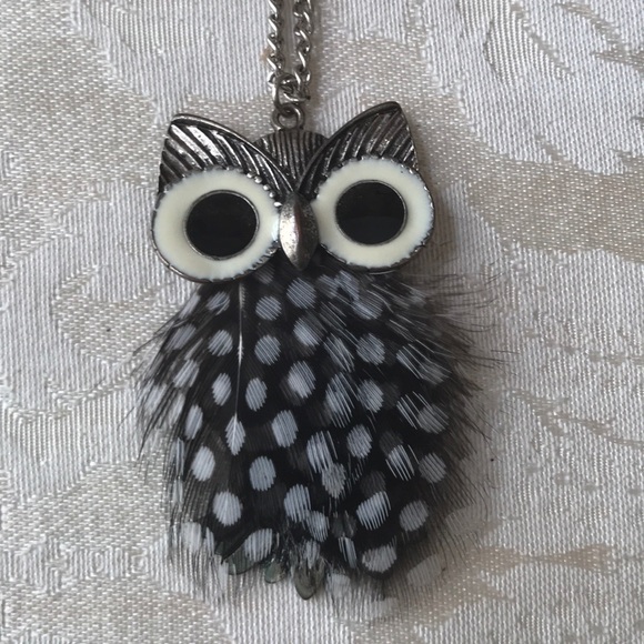 Owl necklace - Picture 2 of 3